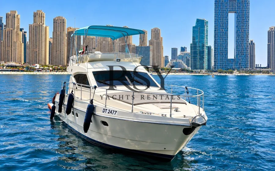 50ft Ferretti yacht rental Dubai Marina - photo 1